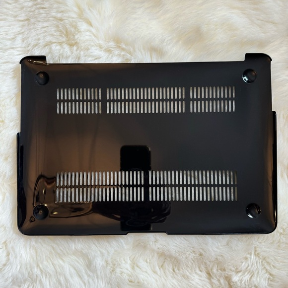 NEW <> MacBook Air 13” Rainy Night Collection - Hard Shell Case (A1369/A1466) - Picture 7 of 7